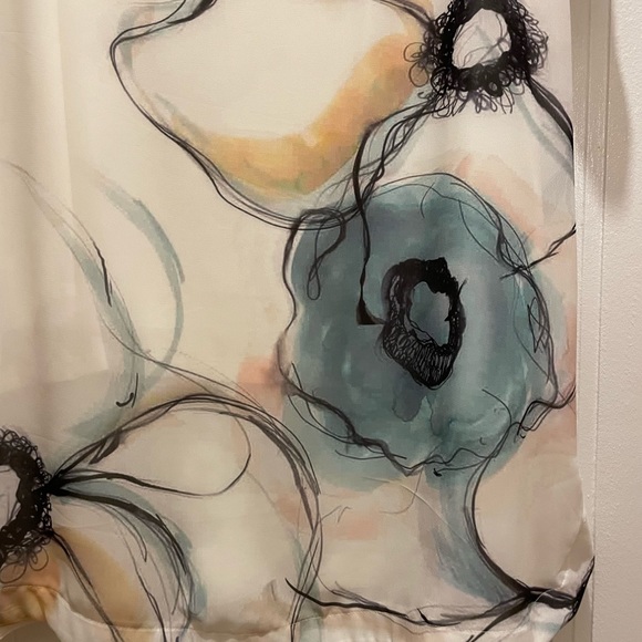 Long top M&S, painted silk, US size 10 - Picture 2 of 7